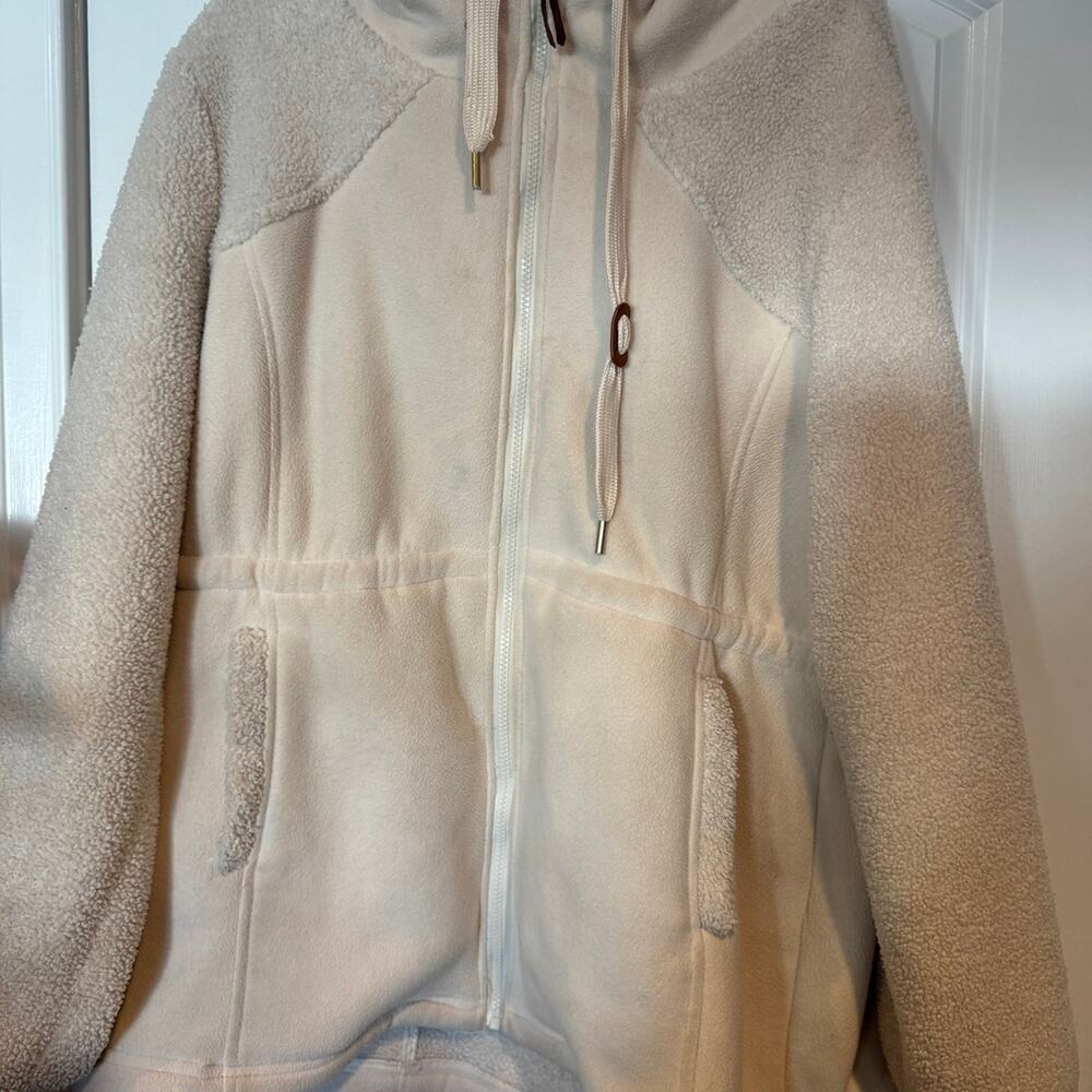Ugg woman’s jacket